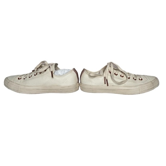 Converse Chuck Taylor All Star Creamy White Leather Lace-Up Classic Sneakers - Picture 6 of 11